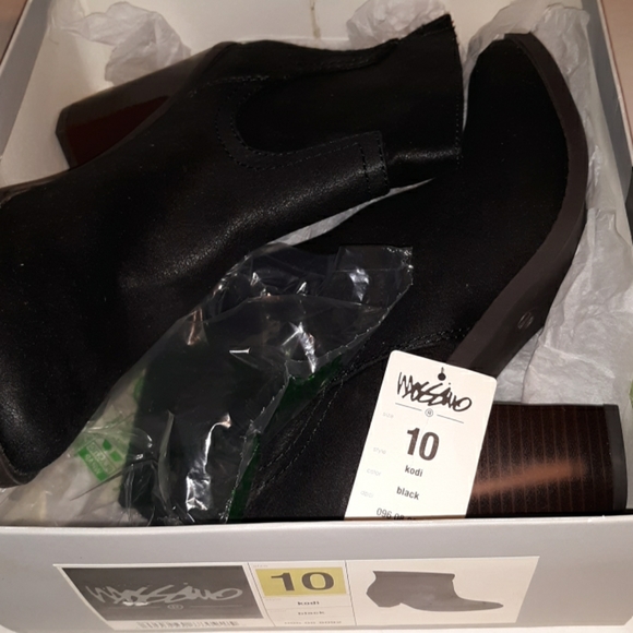 NWT Women's black "Kodi" Vegan Bootie Heel Boot 10 - Picture 8 of 8